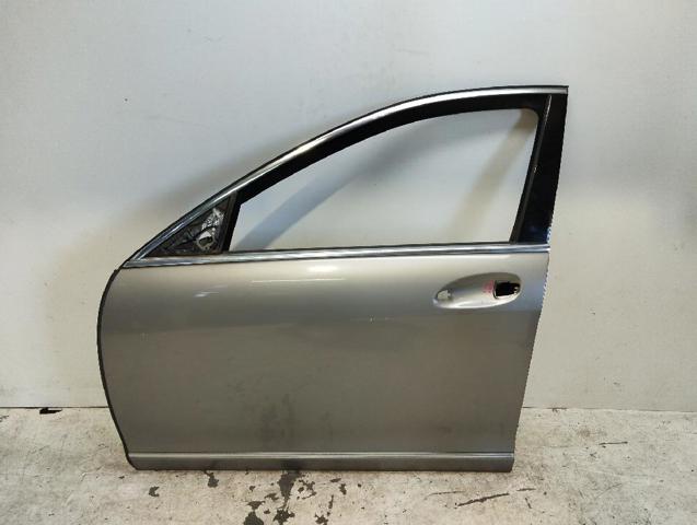 A221720010528 Mercedes