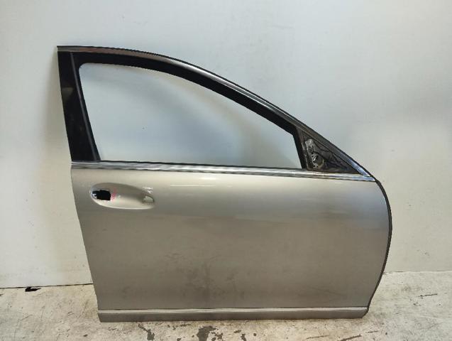 A221720020528 Mercedes