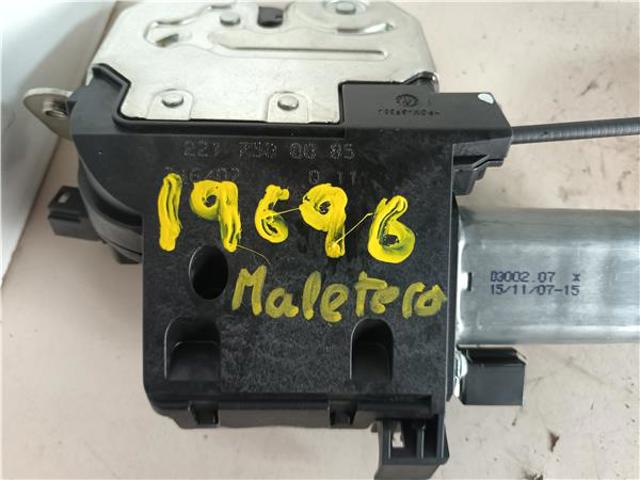 Cierre del maletero Mercedes S  (2005-2013)