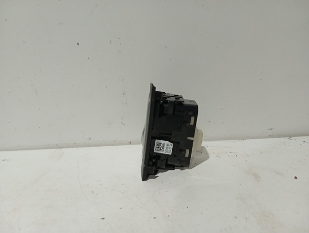 A2229052203 MERCEDES Botón de elevalunas delantero derecho comprar Alcalá