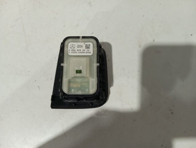 A2229052203 Botón de encendido del motor del elevalunas delantero derecho  comprar en Reus
