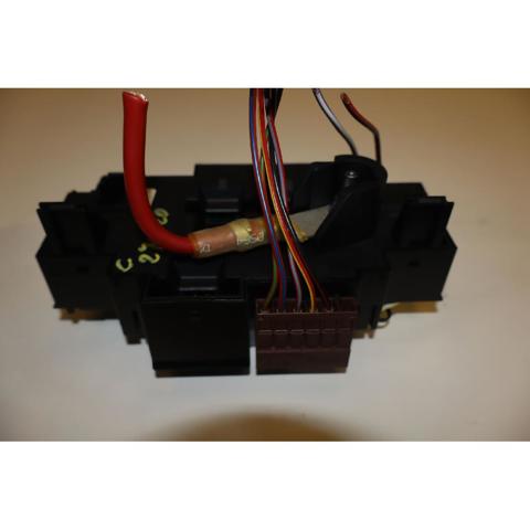 A2229063202 Caja de fusibles  disponible Utrera