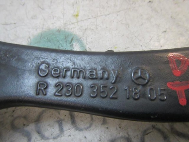 A2303503506 MERCEDES Brazo superior izquierdo de la suspensión trasera  comprar en Oviedo
