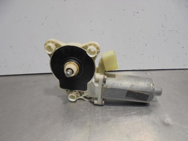 A2308200942 Motor del elevalunas eléctrico comprar Sevilla