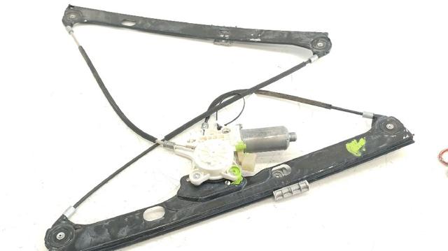 A2308200942 MERCEDES Motor del elevalunas de la puerta delantera izquierda  disponible Ourense