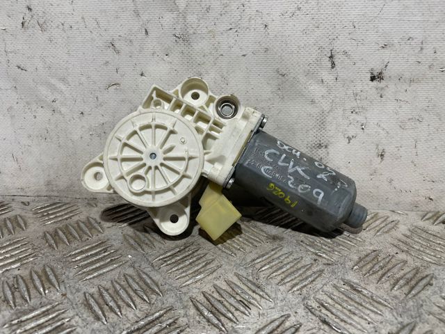 A2308200942 MERCEDES Motor del elevalunas de la puerta delantera izquierda  comprar en Jaén