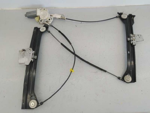 A2308201042 MERCEDES Motor del elevalunas de la puerta delantera  en stock Gandía