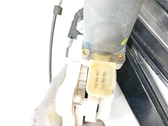 A2308201042 Motor del elevalunas de la puerta delantera  disponible Málaga