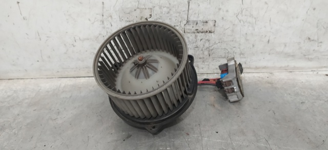 Motor calefaccion para mercedes-benz clase m ml 270 cdi (163.113) om612963 A2308210251