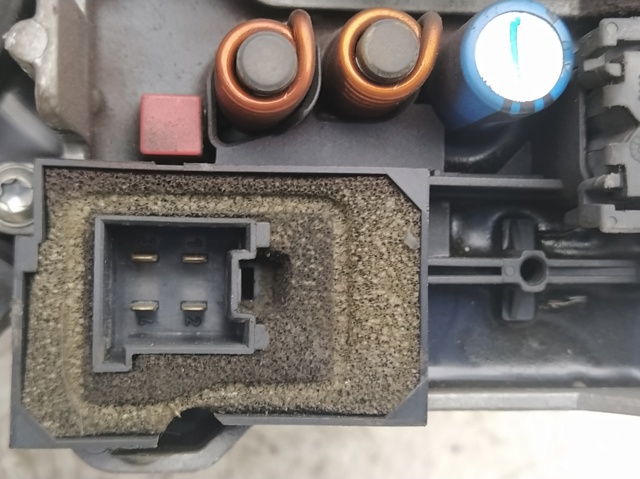 A2308210251 MERCEDES Resistencia del ventilador del habitáculo  disponible Ourense