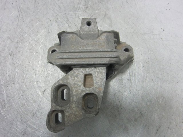 A2462400617 MERCEDES Soporte izquierdo del motor  en stock Gandía