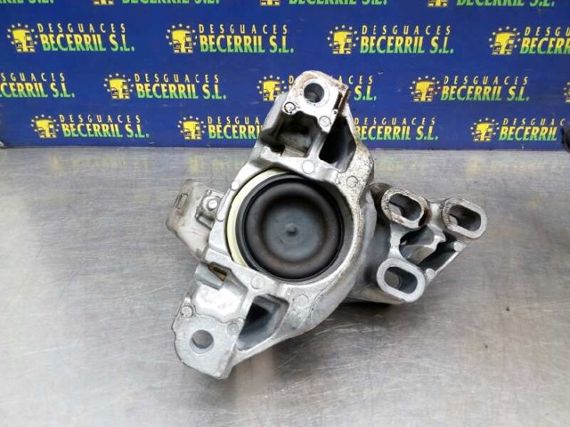 MERCEDES A2462400617 Soporte izquierdo del motor  en stock Terrassa