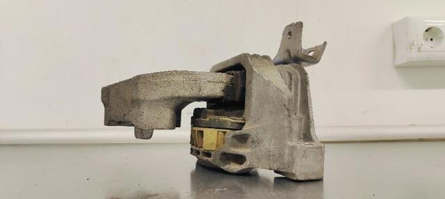 A2462400617 MERCEDES Soporte izquierdo del motor comprar Alcalá