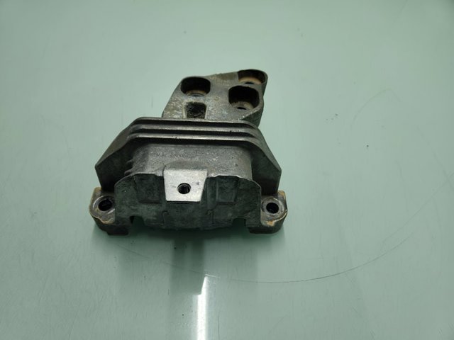 MERCEDES A2462400617 Soporte izquierdo del motor  en stock Valencia