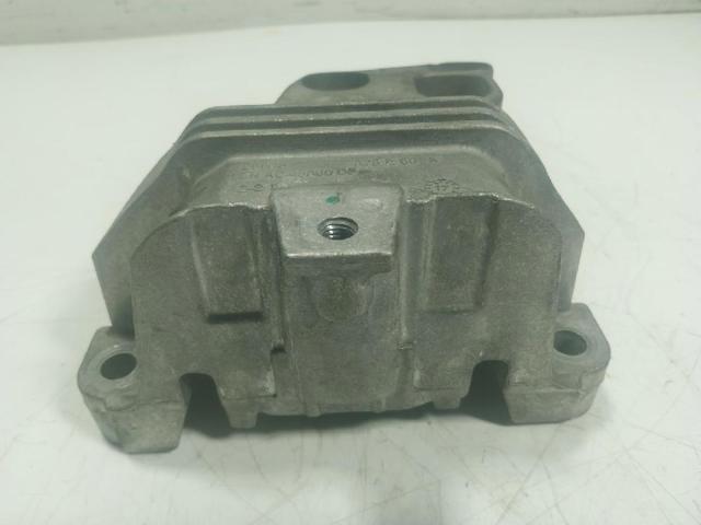 MERCEDES A2462400617 Soporte izquierdo del motor  en stock Terrassa
