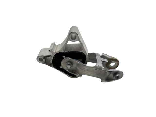 A2462400809 MERCEDES Soporte superior derecho del motor  en stock Gandía