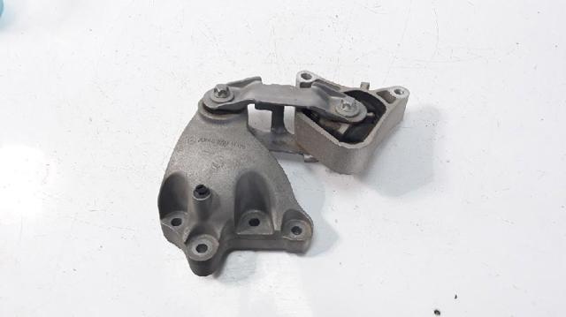 A2462401109 Soporte superior derecho del motor  comprar en Pontevedra
