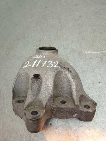 A2462401109 MERCEDES Soporte superior derecho del motor  comprar en Oviedo
