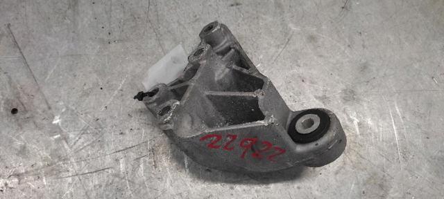 A2462401109 Soporte superior derecho del motor  comprar en Zaragoza