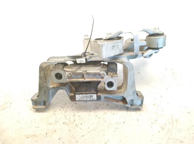 A2462402517 Soporte de motor derecho comprar Sevilla