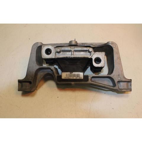 A2462402517 Soporte de motor derecho  en stock Sabadell