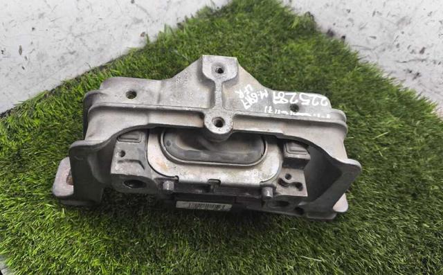 A2462402617 MERCEDES Soporte de motor derecho  en stock Huelva