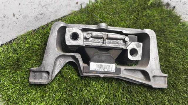 A2462402617 Soporte de motor derecho  comprar en Zaragoza