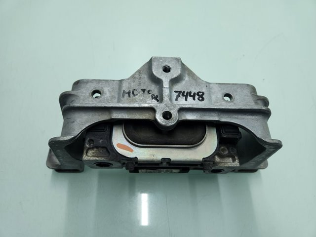 A2462402617 Soporte de motor derecho comprar Almería