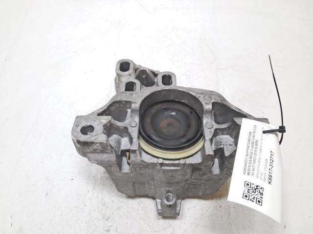 A2462402617 Soporte de motor derecho comprar Girona