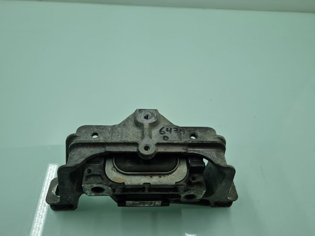 A2462402617 MERCEDES Soporte de motor derecho  en stock Córdoba