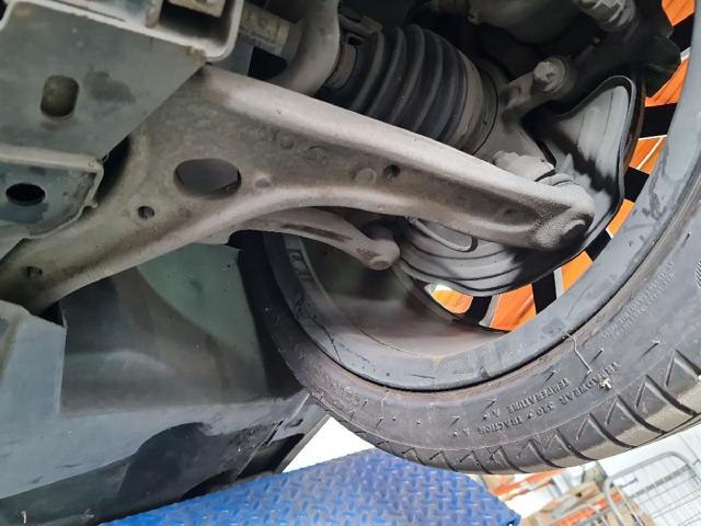 MERCEDES A2463304700 Brazo inferior izquierdo de la suspensión delantera  disponible Lugo