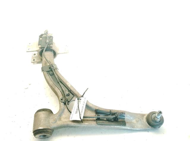 A2463304700 MERCEDES Brazo inferior izquierdo de la suspensión delantera  comprar en Oviedo