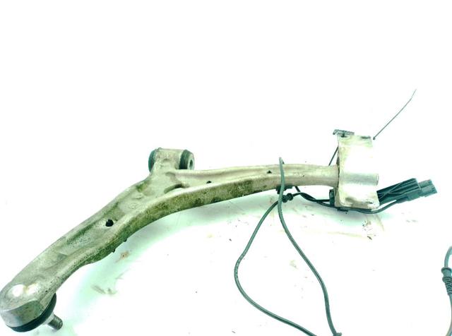 MERCEDES A2463304800 Brazo inferior derecho de la suspensión delantera  disponible España