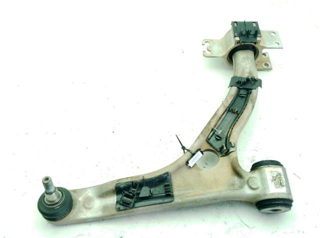 A2463304800 Brazo inferior derecho de la suspensión delantera comprar Almería