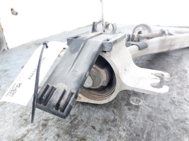 MERCEDES A2463304800 Brazo inferior derecho de la suspensión delantera  comprar en Ponferrada