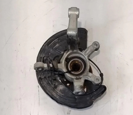 Cubo de rueda, Eje delantero A2463370145 MERCEDES