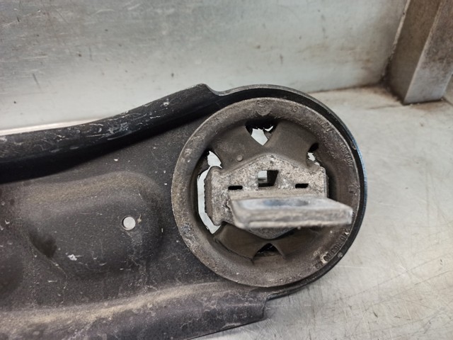 MERCEDES A2463500406 Brazo longitudinal inferior izquierdo de la suspensión trasera  disponible Lugo