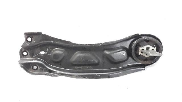 A2463500406 Brazo longitudinal inferior izquierdo de la suspensión trasera  disponible Utrera