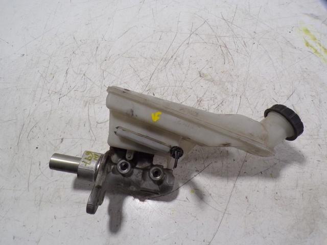 Cilindro principal de freno Mercedes A  (W176)
