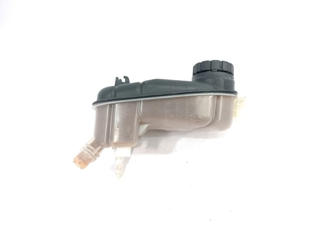 MERCEDES A2465000049 Depósito de expansión del sistema de refrigeración  disponible Valladolid