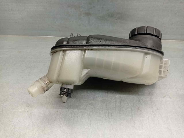 MERCEDES A2465000049 Vaso de expansión  en stock Valencia