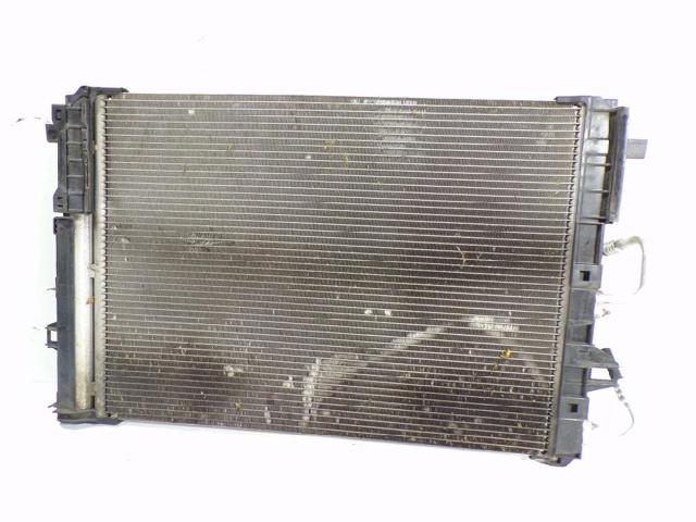 MERCEDES A2465000054 Condensador aire acondicionado  en stock Salamanca