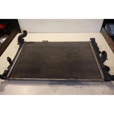 Radiador de agua A2465001203 MERCEDES