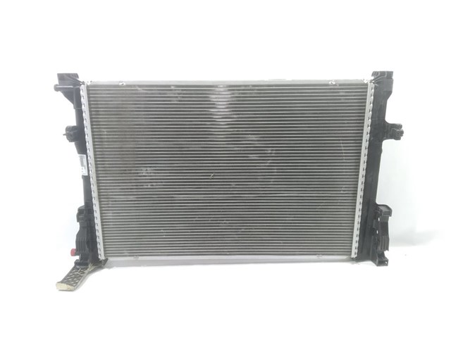 Radiador de água para Mercedes A  (W176)
