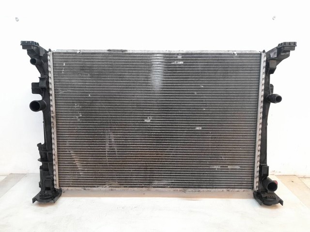 Precio del repuesto Radiador A  hatchback