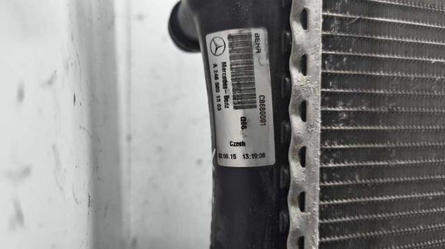 A2465001303 MERCEDES Radiador  en stock Gandía