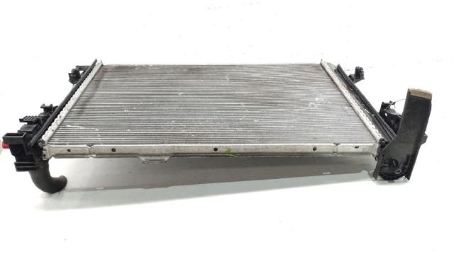 MERCEDES A2465001303 Radiador de refrigeración del motor  comprar en Ponferrada