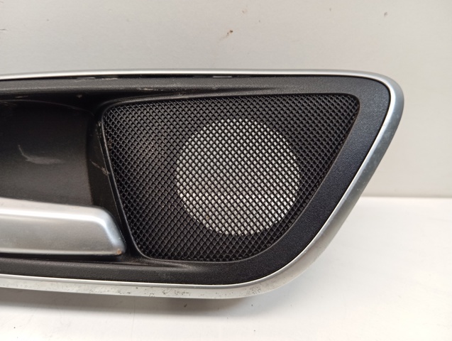 MERCEDES A2467300348 Moldura de manija interior de puerta trasera izquierda  comprar en Ponferrada