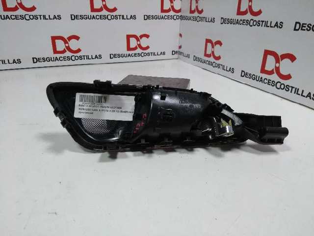 MERCEDES A2467300348 Moldura de manija interior de puerta trasera izquierda  comprar en Albacete