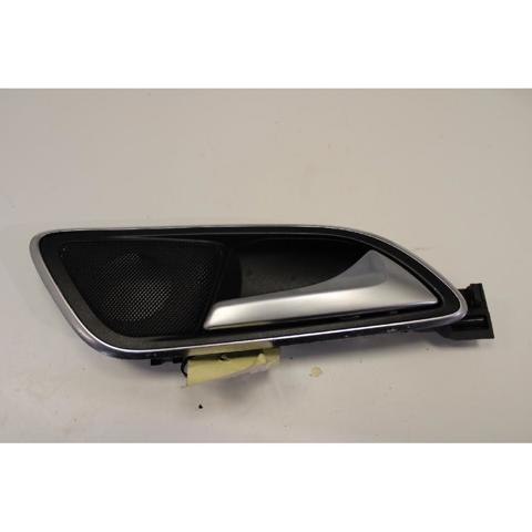 MERCEDES A2467300448 Revestimiento de la manija interior de la puerta trasera derecha comprar Pamplona